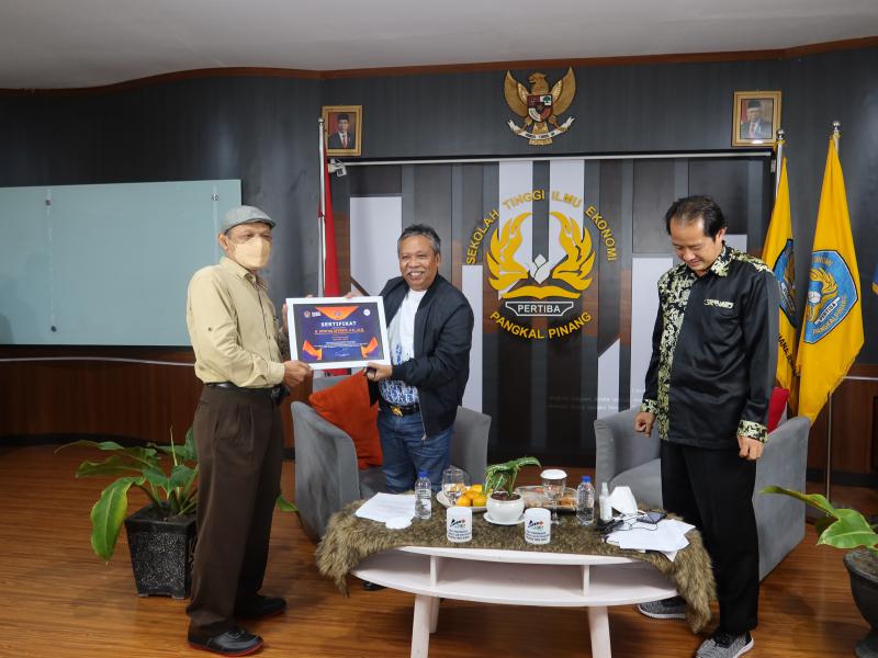 Pemberian Sertifikat