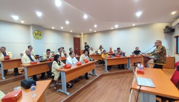 Kunjungan Delegasi Magister Ilmu Hukum Universitas Pertiba ke Universitas Borobudur Jakarta